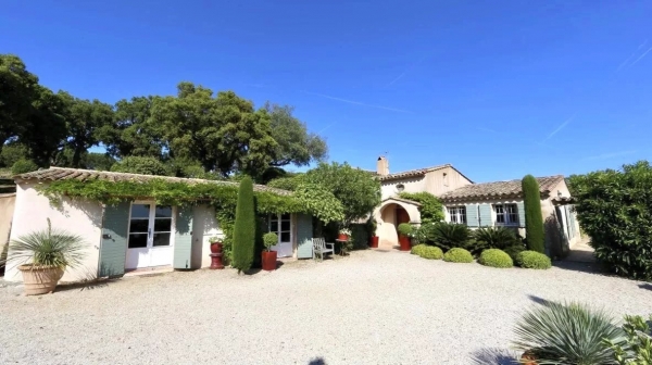 à vendre maison, villa Grimaud - Propriété à vendre avec panorama exceptionnel