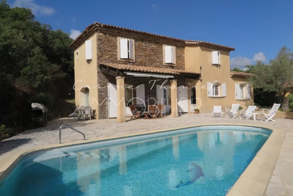 Vente maison, villa Cogolin - Maison provençale en position très dominante