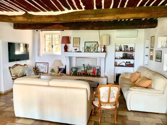 à vendre maison, villa La Garde-Freinet - Maison pleine de charme à vendre à La Garde Freinet