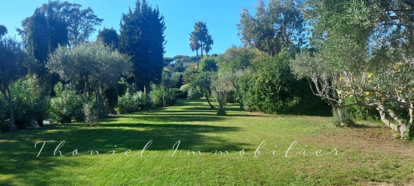 à vendre maison, villa Saint-Tropez - Propriété tropézienne rare dans un secteur privilégié