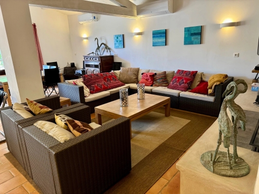 à vendre maison, villa Cogolin - Propriété avec vignes dans la campagne de Cogolin