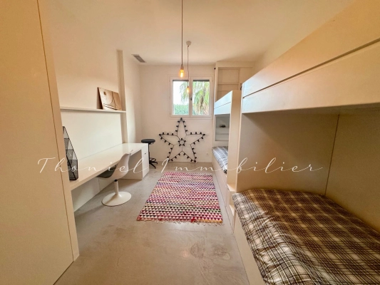 à vendre maison, villa Grimaud - Villa à vendre à Grimaud avec accès à pied à la plage de Beauvallon