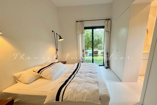 For sale house, villa Grimaud - Villa for sale in Grimaud with access on foot to Beauvallon beach