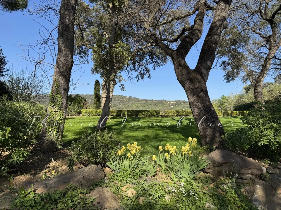 Agence immobilière Grimaud | Thoniel Immobilier | vente Maison Grimaud