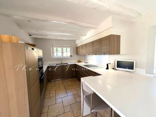 à vendre maison, villa Grimaud - Villa Provençale de Charme – Vue Dégagée sur le Village de Grimaud
