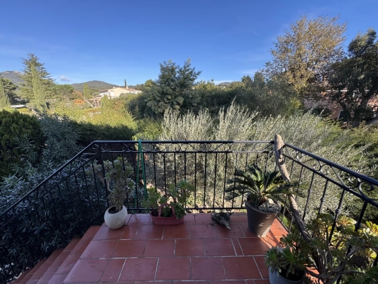 à vendre maison, villa Grimaud - Maison à vendre à Grimaud proche des plages