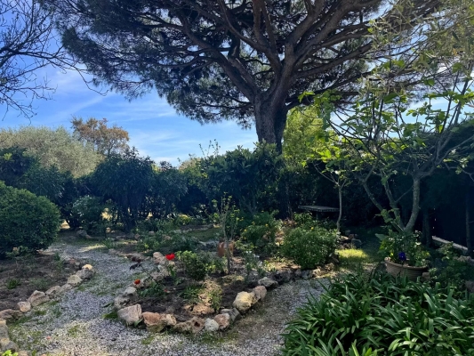 à vendre maison, villa Grimaud - Maison à vendre à Grimaud proche des plages