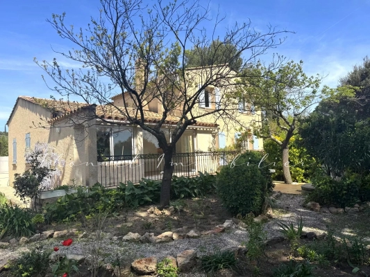 Vente maison, villa Grimaud - Maison à vendre à Grimaud proche des plages