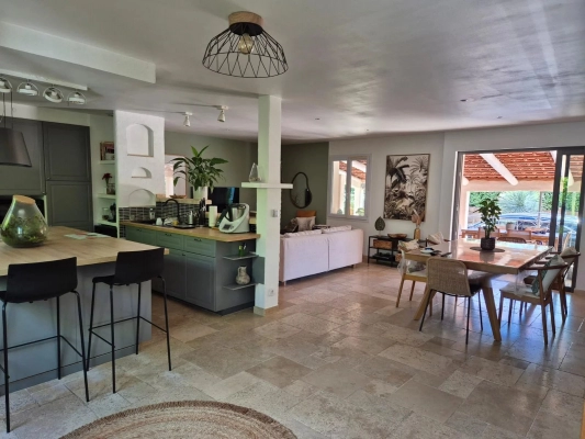 Agence immobilière Grimaud | Thoniel Immobilier sale House, villa Cogolin