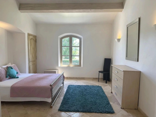 For sale house, villa Grimaud - 4 bedroom villa with swimming pool for sale near the village of Grimaud