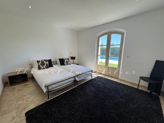 à vendre maison, villa Grimaud - Villa de 4 chambres avec piscine à la vente proche du village de Grimaud