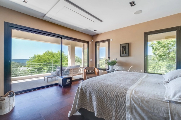 à vendre maison, villa La Garde-Freinet - Maison contemporaine à vendre à La Garde Freinet