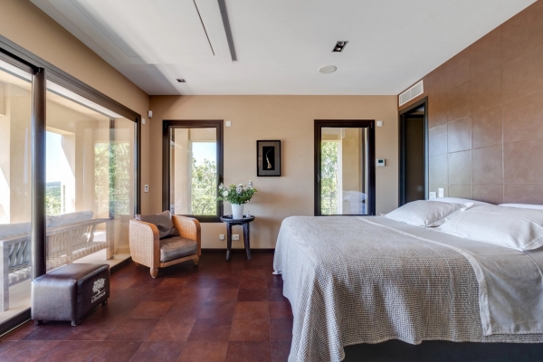 à vendre maison, villa La Garde-Freinet - Maison contemporaine à vendre à La Garde Freinet