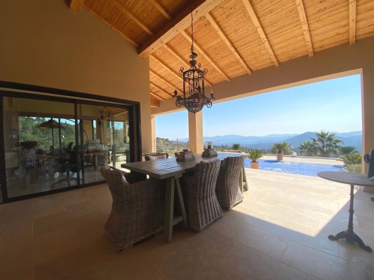 à vendre maison, villa La Garde-Freinet - Maison contemporaine à vendre à La Garde Freinet