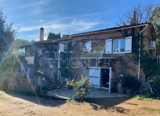 For sale house, villa Grimaud - House in the country of Grimaud
