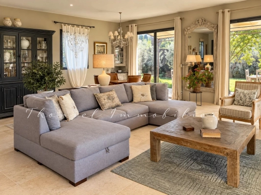 à vendre maison, villa Grimaud - Villa récente de plain-pied à vendre, à 5 minutes du village de Grimaud