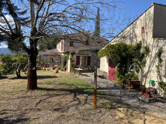 For sale house, villa Cogolin - For sale : Property in the absolute peace and quiet of the Cogolin countryside