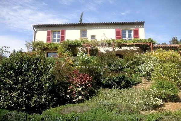 For sale house, villa Cogolin - For sale : Property in the absolute peace and quiet of the Cogolin countryside