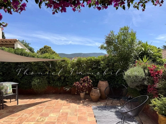 Vente maison, villa Cogolin - À vendre proche du centre de Cogolin, jolie maison avec jardin et terrasses