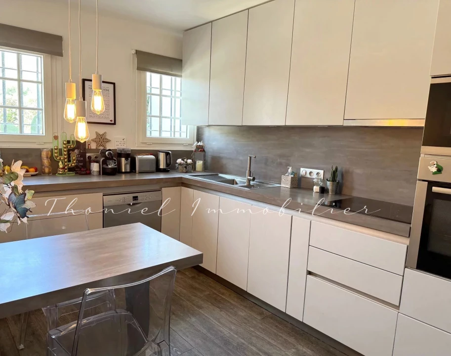 Agence immobilière Grimaud | Thoniel Immobilier | vente Maison Cogolin
