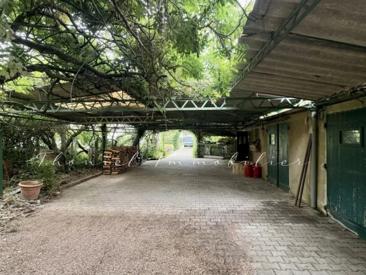 For sale land Cogolin - Land with hangars for sale in Cogolin