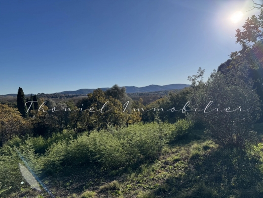 For sale land Grimaud - Beautiful plot of land for sale in the Grimaud countryside